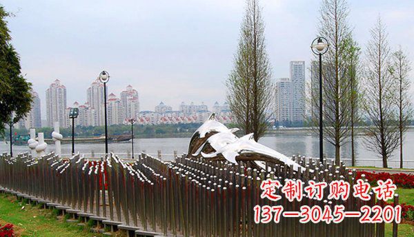 益阳动物主题不锈钢海豚雕塑