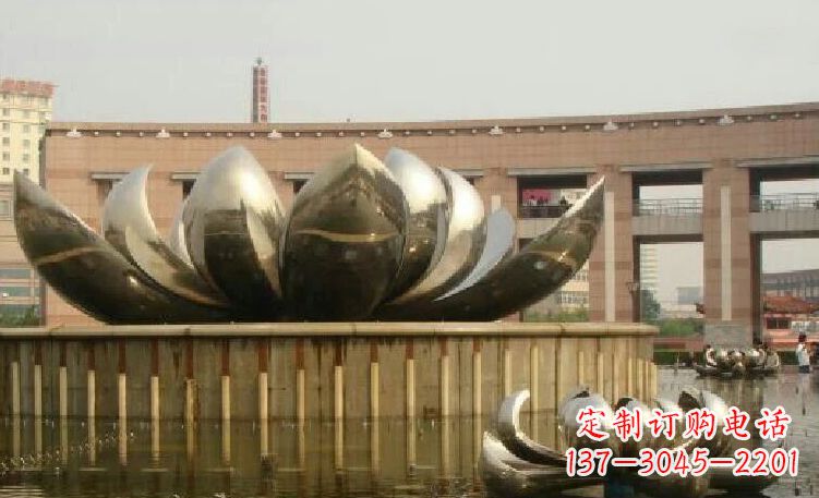 益阳廊中领雕塑优质的不锈钢荷花雕塑