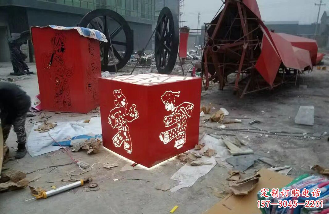 益阳高品质不锈钢皮影戏人物雕塑