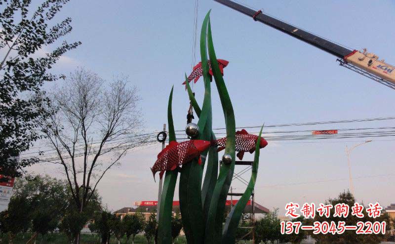 益阳欧洲风格鲤鱼不锈钢雕塑