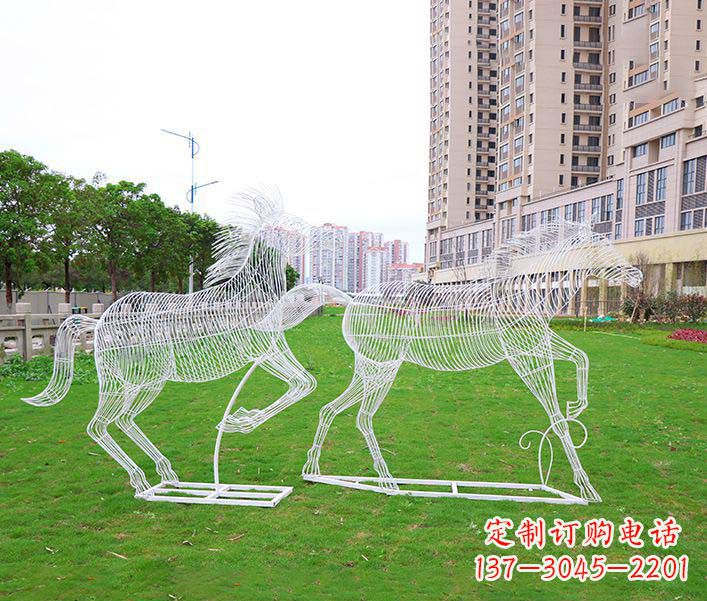 益阳不锈钢马雕塑