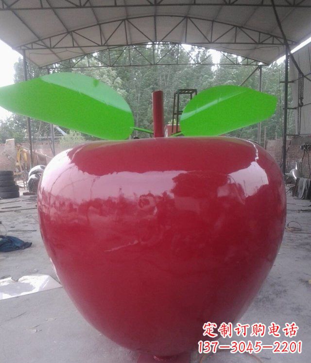 益阳黑凤凰不锈钢苹果景观雕塑