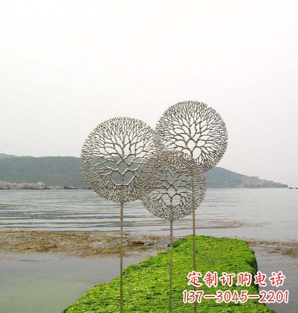 益阳 迷人的不锈钢蒲公英雕塑