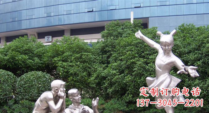 益阳优质不锈钢学生人物雕塑