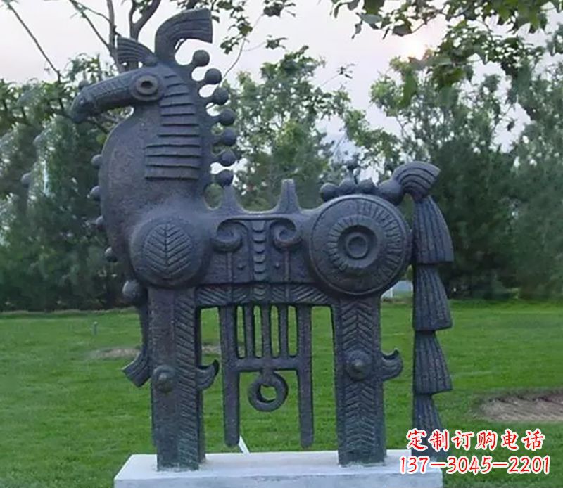 益阳公园抽象马铜雕 (2)