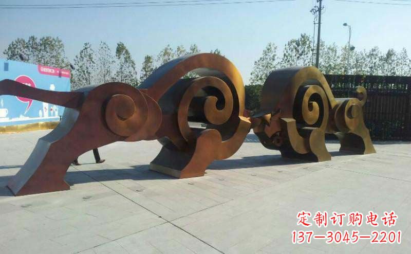 益阳公园抽象牛动物铜雕