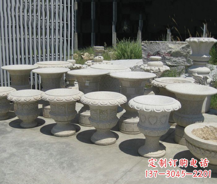 益阳大理石花盆石雕艺术品