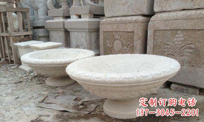 益阳细腻雅致的大理石花盆石雕