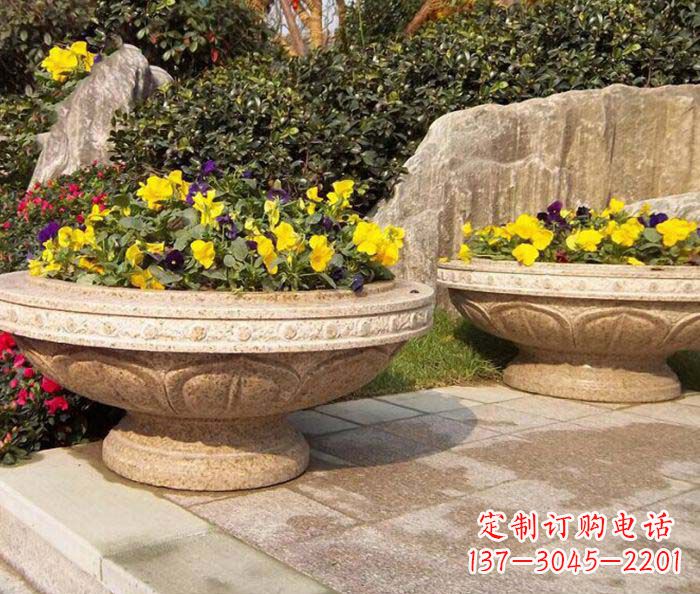 益阳砂岩花盆雕塑