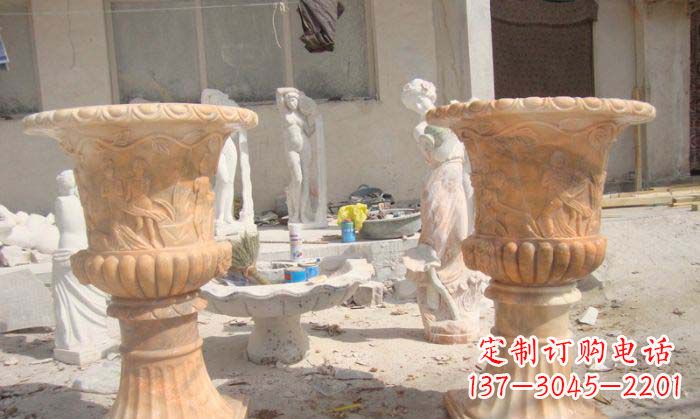 益阳公园景观晚霞红花盆石雕