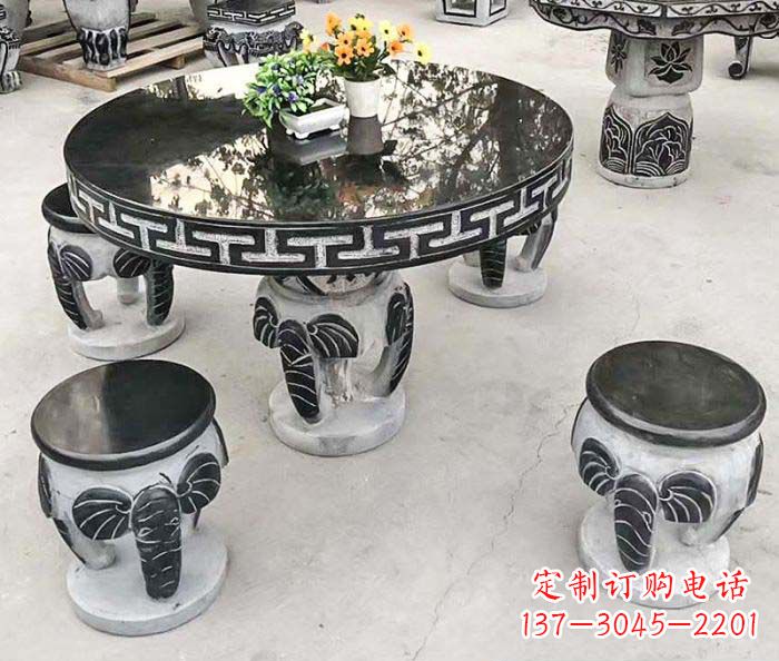 益阳圆形桌凳石雕-为公园景观增添艺术气息