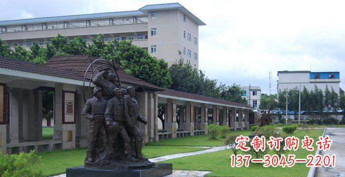 益阳风采勇猛军人铜雕