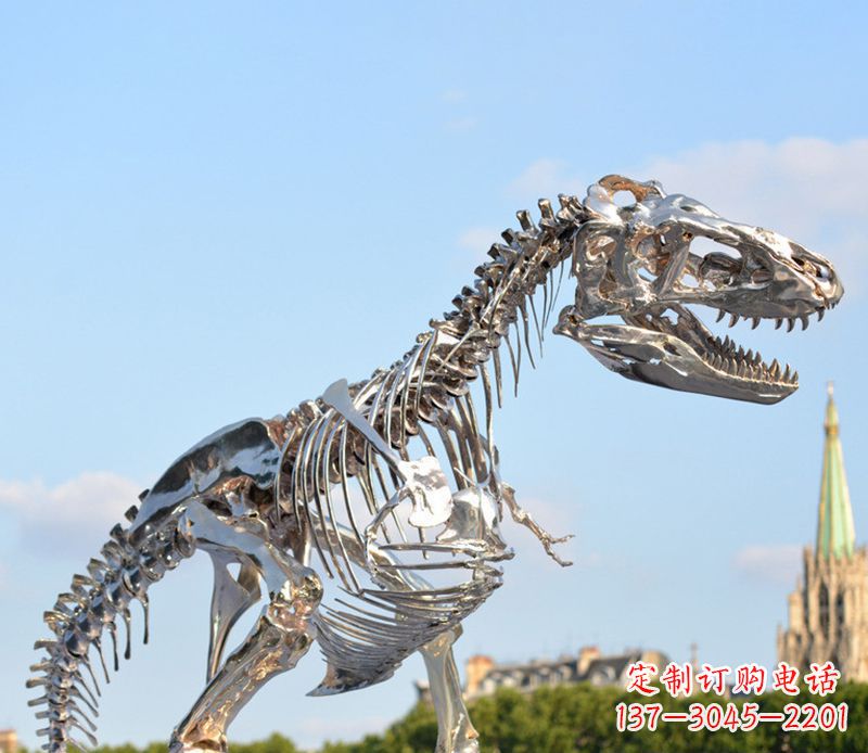 益阳不锈钢恐龙雕塑展现自然之美