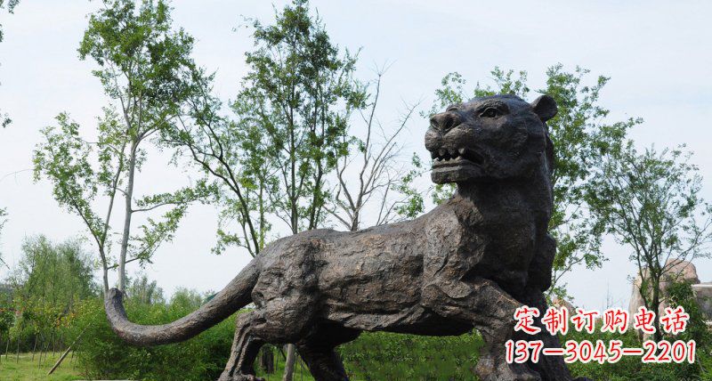 益阳公园老虎动物铜雕 (4)