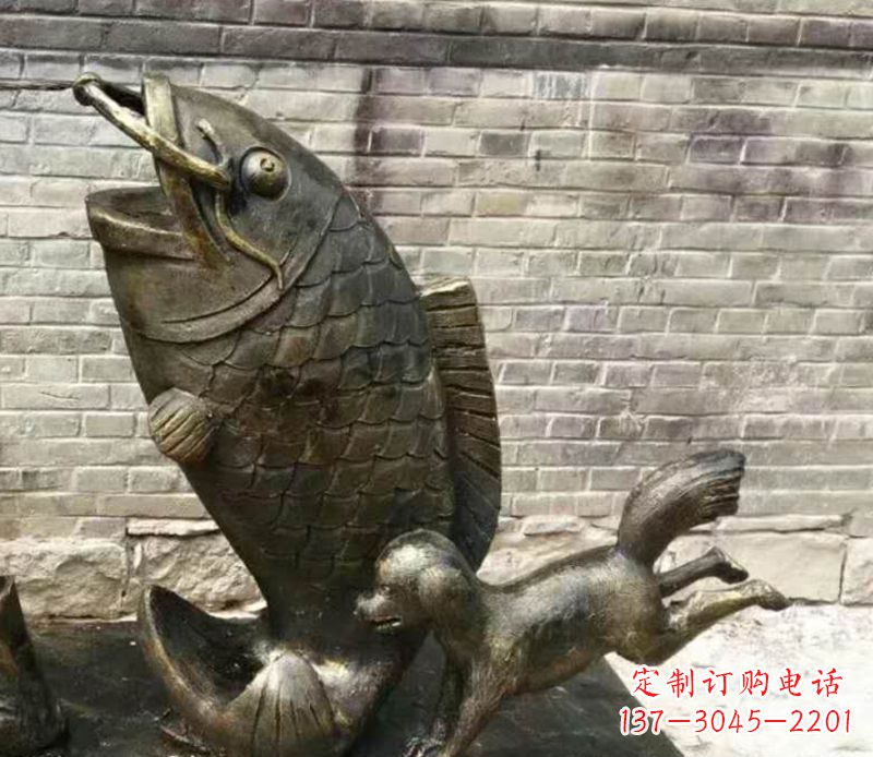 益阳优雅艺术的鲤鱼铜雕