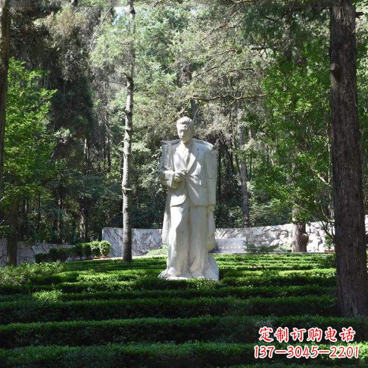 益阳聂耳汉白玉石雕塑,追随伟大作曲家的足迹