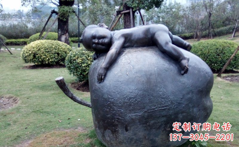 益阳精致可爱的苹果雕塑