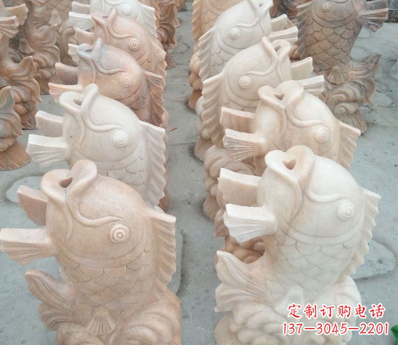 益阳真实且精致的栩栩如生的鲤鱼石雕