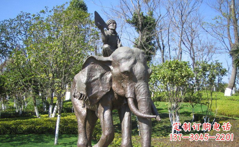 益阳 令人惊叹的大象铜雕塑