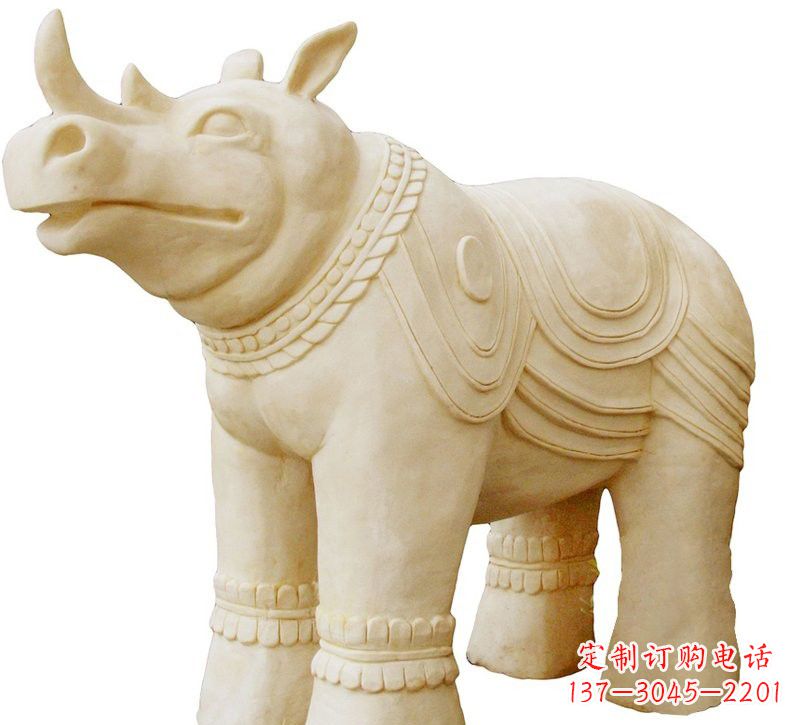 益阳砂岩犀牛雕塑