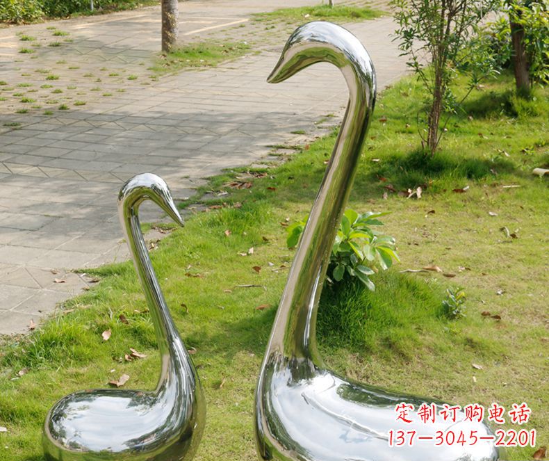 益阳精美雕刻,静谧优雅——不锈钢天鹅雕塑