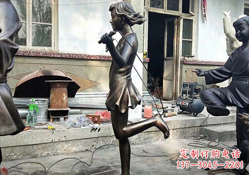 益阳精美女孩铜雕