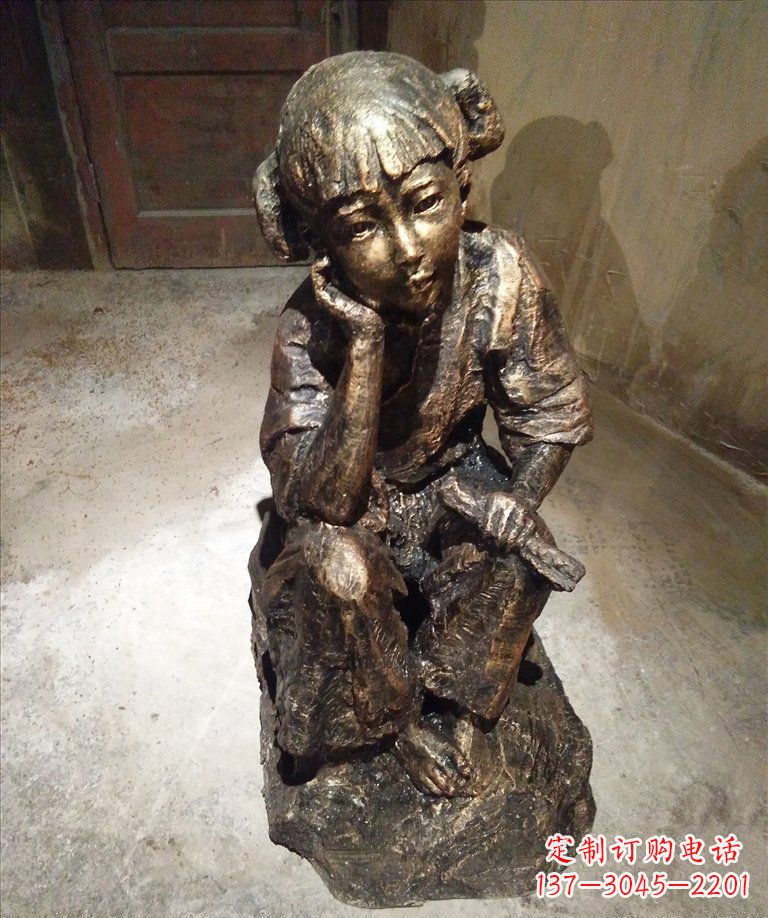 益阳童真美丽的小女孩铜雕