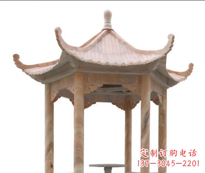 益阳美丽而优雅的公园晚霞红六角石凉亭雕塑