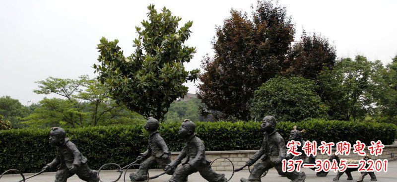 益阳精美推铁圈小品铜雕，让小孩更加可爱