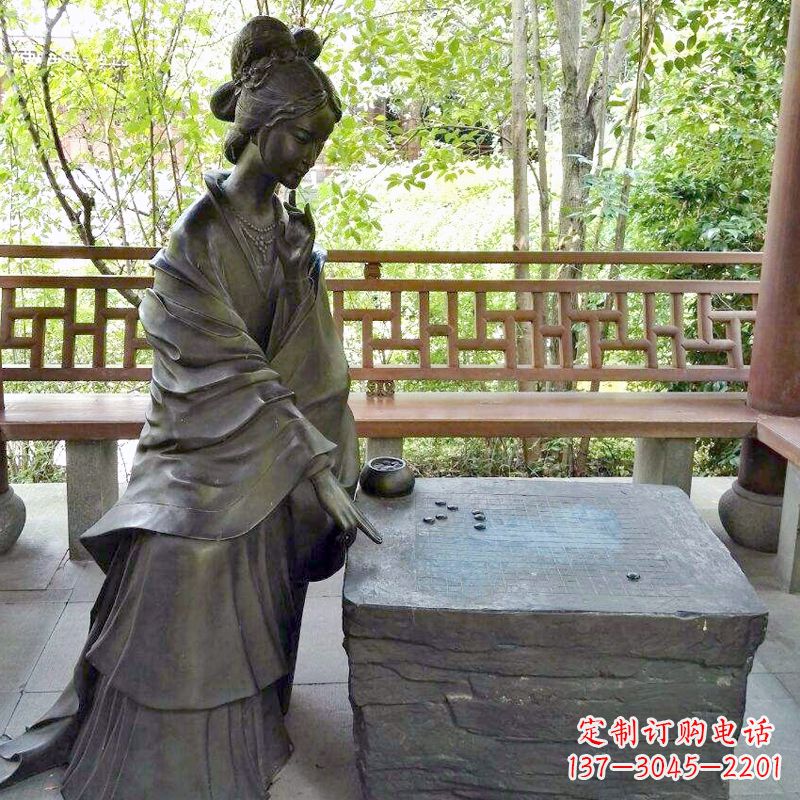 益阳古代美女西施下棋情景雕塑