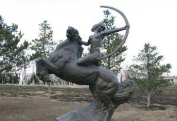 益阳公园骑马女人射箭铜雕