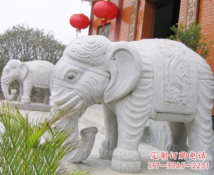 益阳传统古典石雕大象
