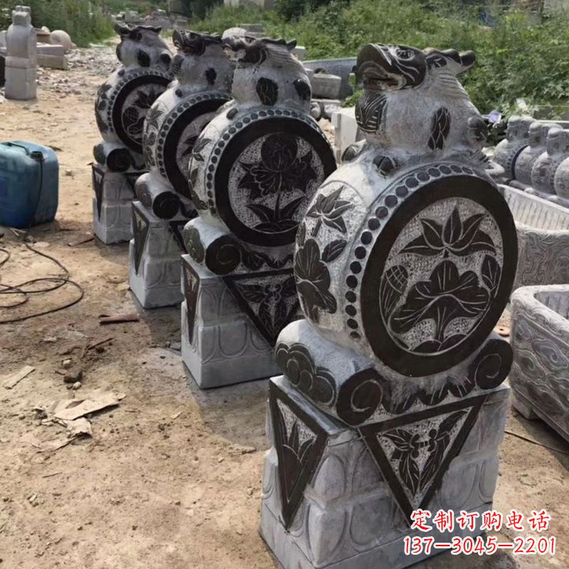 益阳古代无雕刻门墩