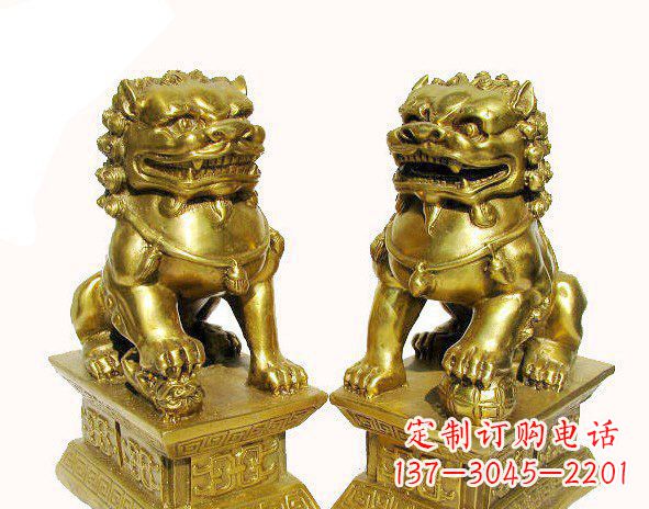 益阳金辉洒美——故宫狮子鎏金铜雕
