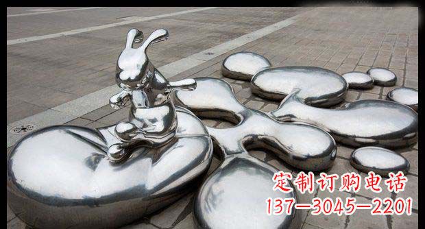 益阳卓越不锈钢兔子雕塑