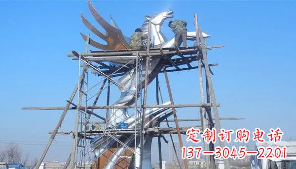 益阳不锈钢飞马雕塑,给广场一个灵动之美