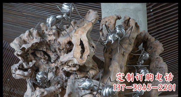 益阳展现自然的优雅——不锈钢蚂蚁上树景观雕塑