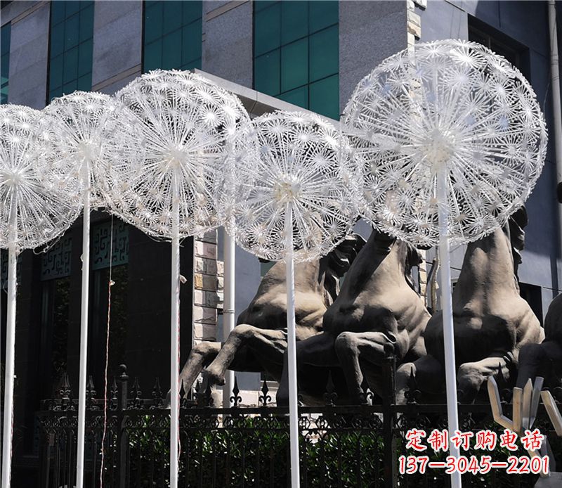 益阳中领雕塑致力打造高档不锈钢蒲公英雕塑