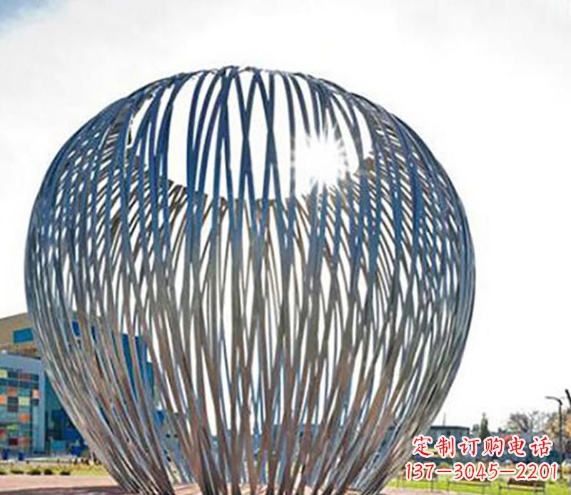 益阳中领雕塑|铸就不锈钢树叶风雕塑