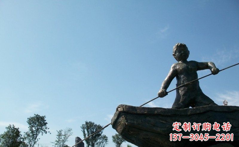 益阳男孩撑船铜雕,营造童趣氛围