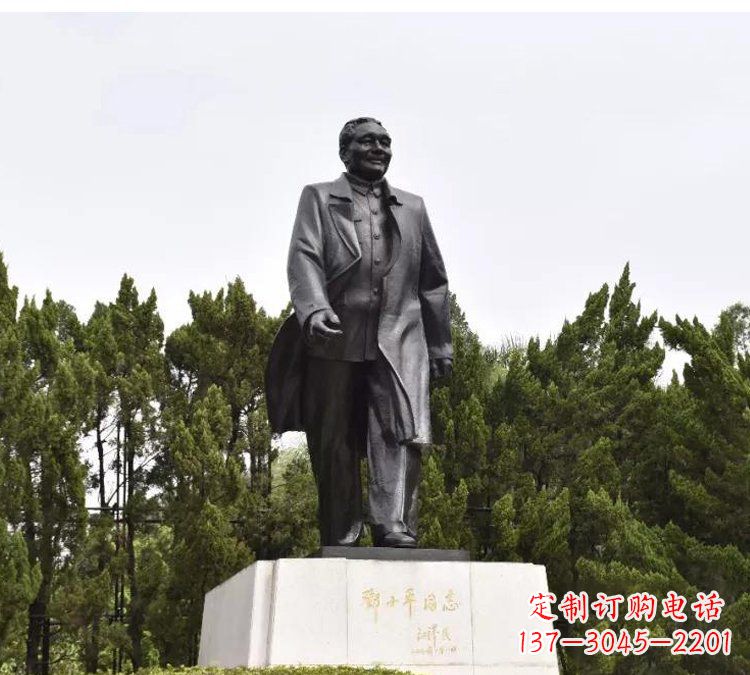 益阳尊贵经典,中国历史巨人邓小平铜雕