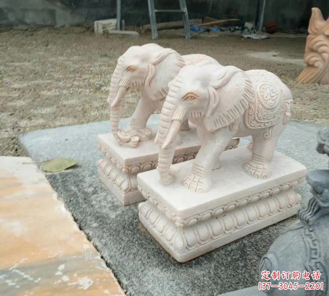 益阳广场动物大象石雕