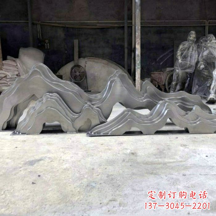 益阳精美大型不锈钢假山雕塑