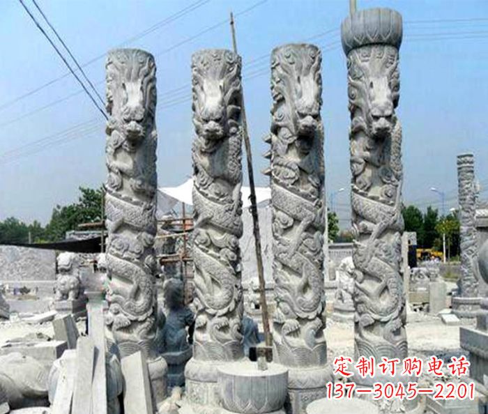 益阳浩大神秘的龙柱石雕