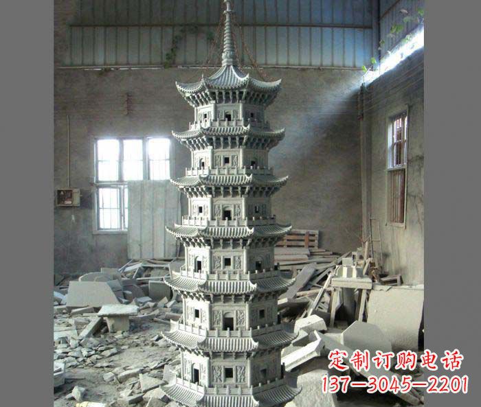 益阳广场景观多层宝塔石雕