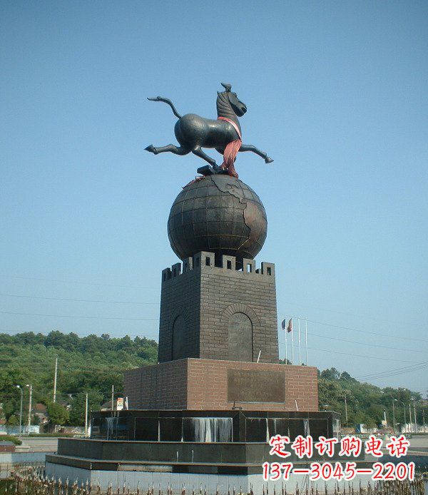 益阳地球城市景观铜雕,永恒传承着历史记忆