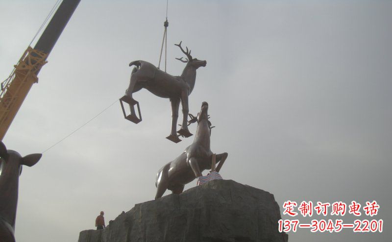 益阳梅花鹿动物铜雕,极致精细,表达优雅