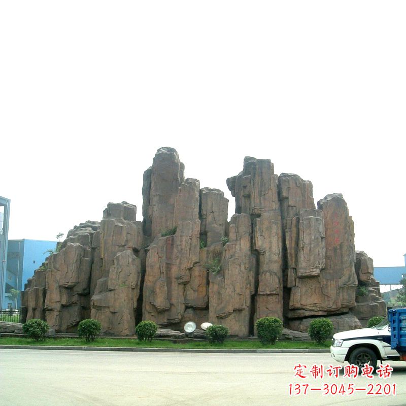 益阳中领雕塑:全球领先的广场塑石假山雕塑定制厂家