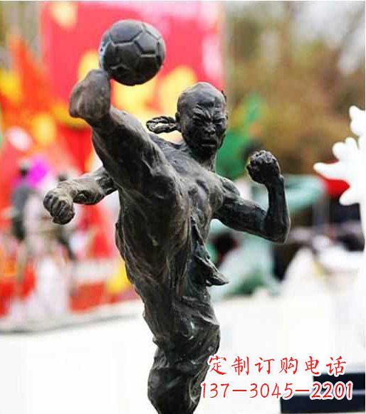 益阳足球雕塑：展现无限自由