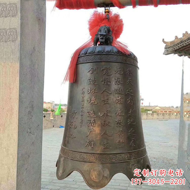 益阳传承经典律动热情——亿领中国领先的广场铜钟雕塑